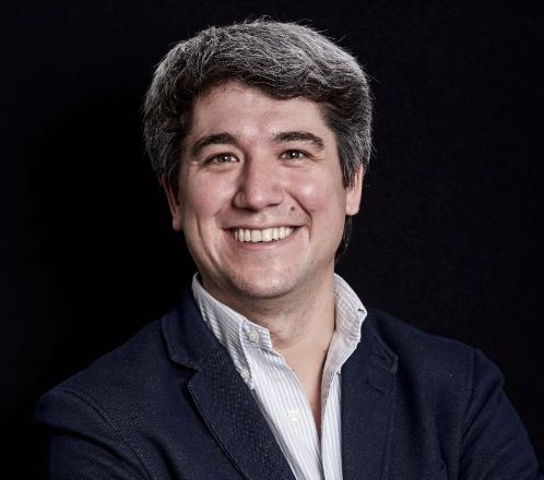 Jose L Mompell
